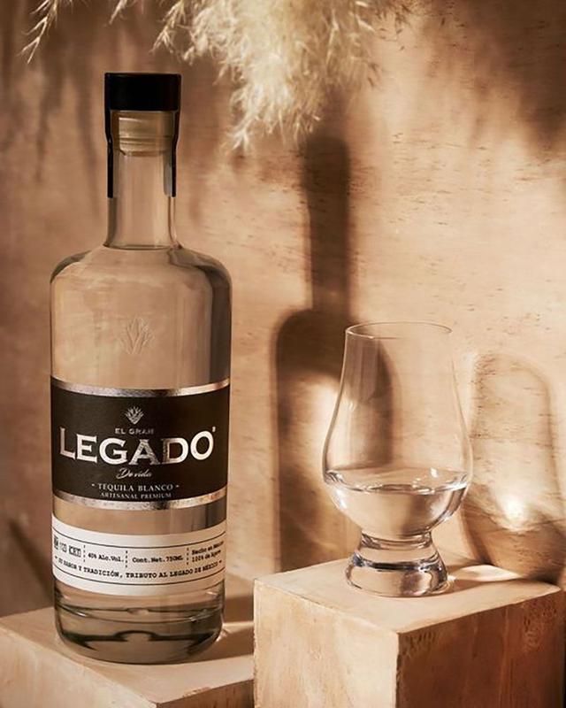 CÓDIGO 1530® ANNOUNCES NEW CRISTALINO MADE FROM UNIQUE BLEND OF REPOSADO  AND EXTRA AÑEJO TEQUILA